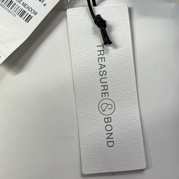 Treasures & Bond Blouse Womens Small Black Floral Meadow Pop Over V Neck New - Picture 4 of 10